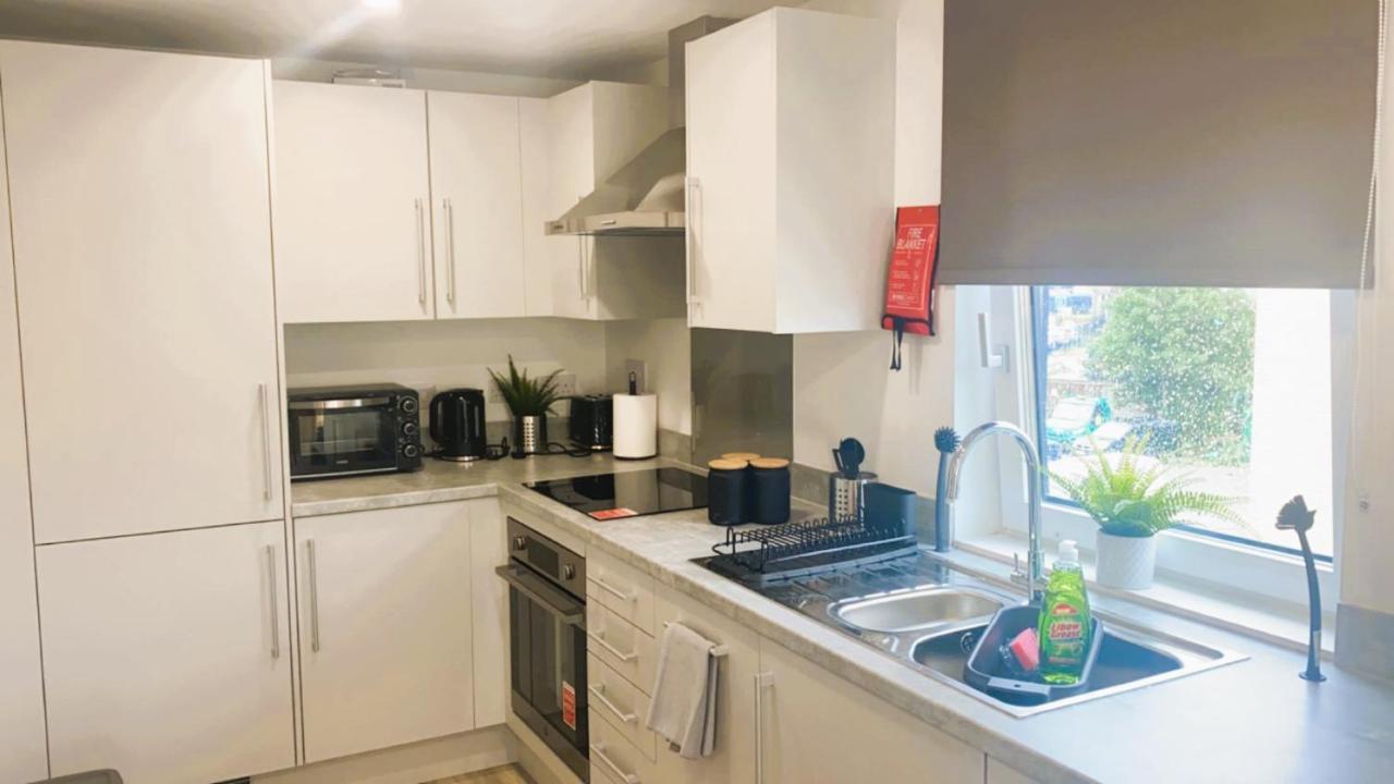 Bridgefield Apartment Ашфорд Екстериор снимка